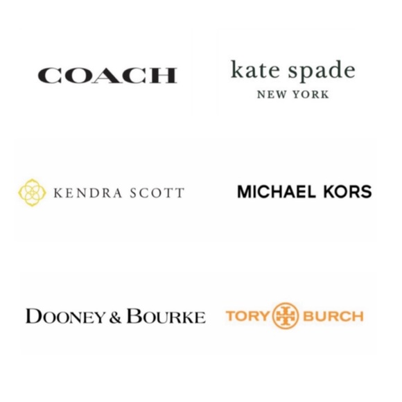 Coach | Signature C Floral Print Wristlet - Picture 7 of 9